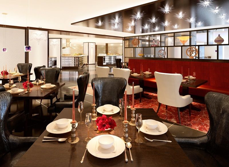 Rosh Rayhaan By Rotana Hotel Riyadh Exterior photo The interior of the restaurant