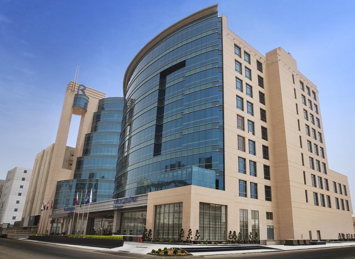 Rosh Rayhaan By Rotana Hotel Riyadh Exterior photo The University Campus