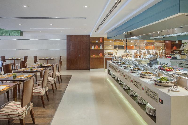 Rosh Rayhaan By Rotana Hotel Riyadh Exterior photo The buffet at the hotel